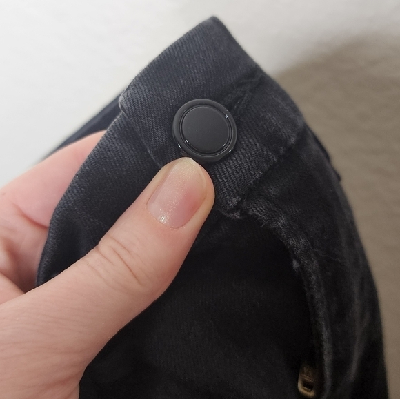 Good American Black069 Good Legs Step Hem Jeans 2/26 - Picture 7 of 8